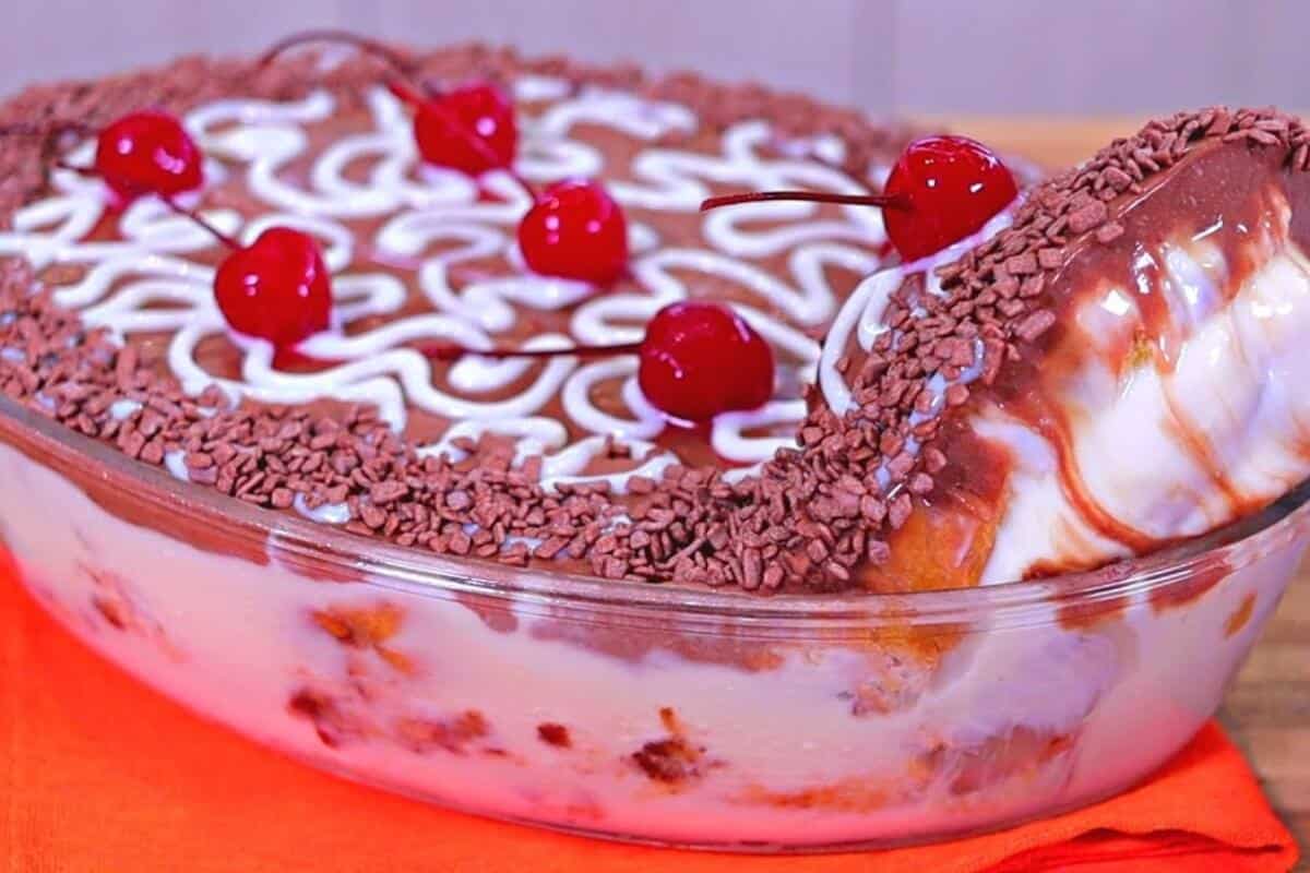 Pavetone de creme com chocolate uma sobremesa que vai ser sucesso certo no seu natal