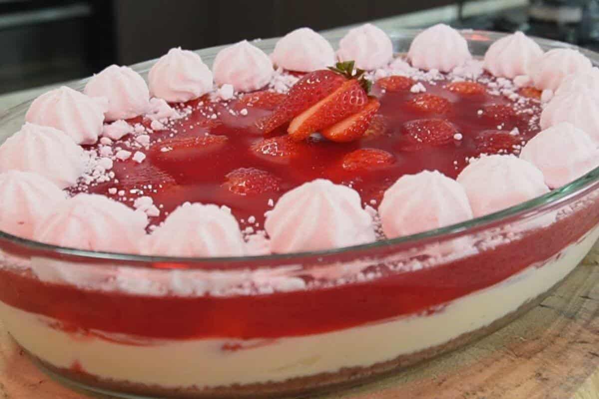 Sobremesa de morango deliciosa que você nem imagina que é tão simples de preparar