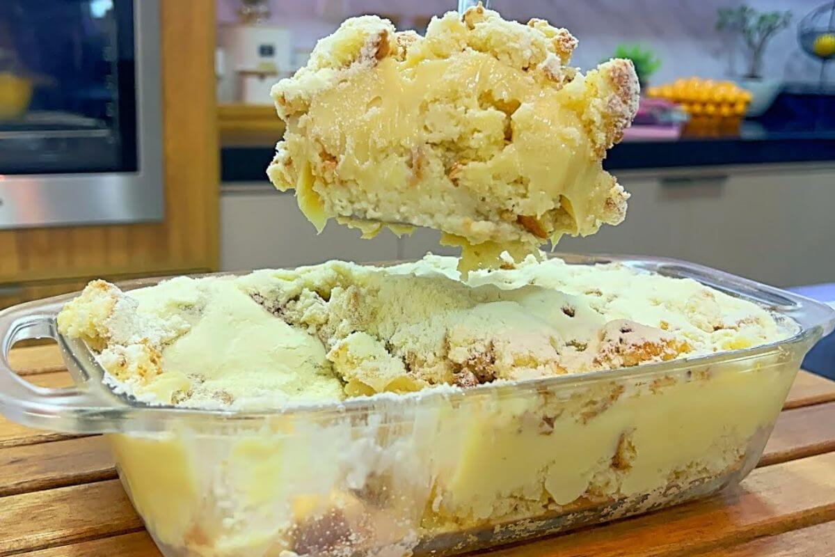Sobremesa de natal: um bolo pavê delicioso bem molhadinho e recheado simplesmente irresistível