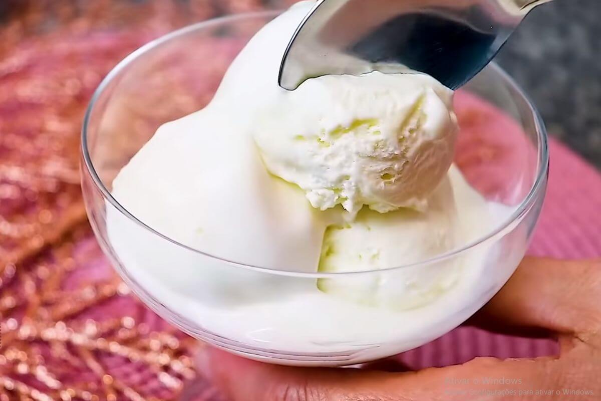 Não precisa comprar sorvete para sobremesa aprenda a fazer sorvete de leite ninho delicioso