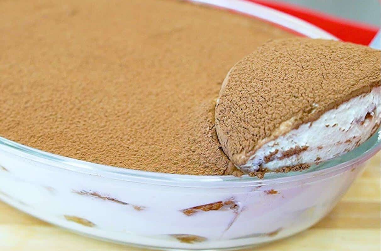 Tiramisu econômico uma sobremesa perfeito para sua ceia de Natal