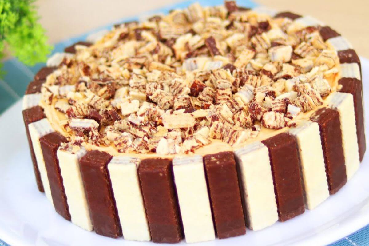 Torta de bis super deliciosa uma sobremesa que faz sucesso em todo fim de ano