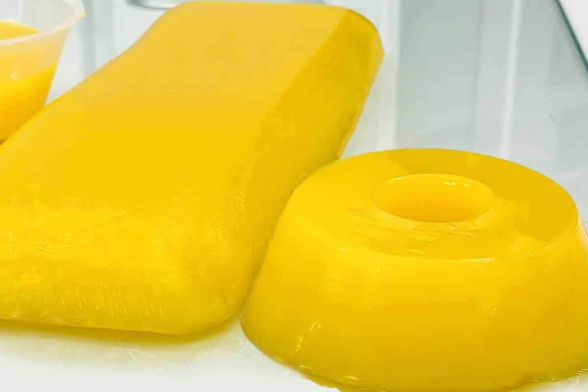 Geléia d’água com suco natural que fica uma beleza e rende bastante