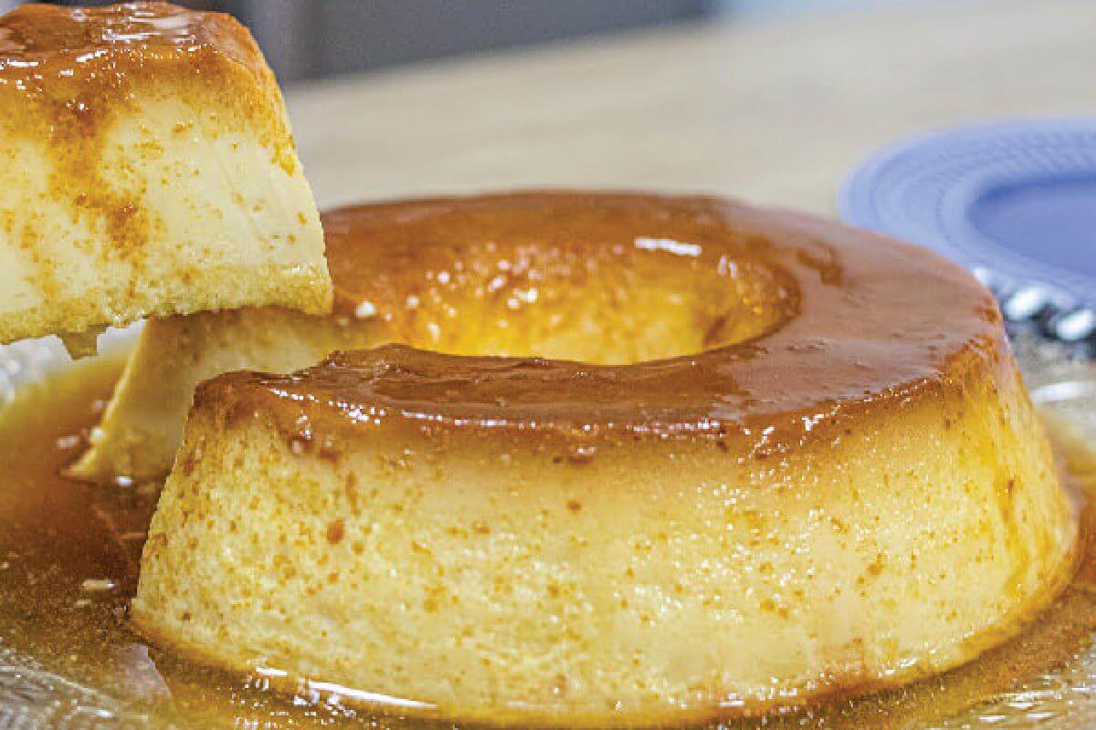 Um sabor diferente para sua sobremesa: pudim de milho de latinha maravilhoso