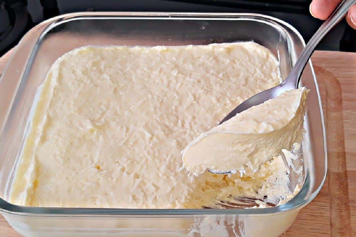 Sobremesa de creme de leite que vai deixar todo mundo querendo mais um pouquinho