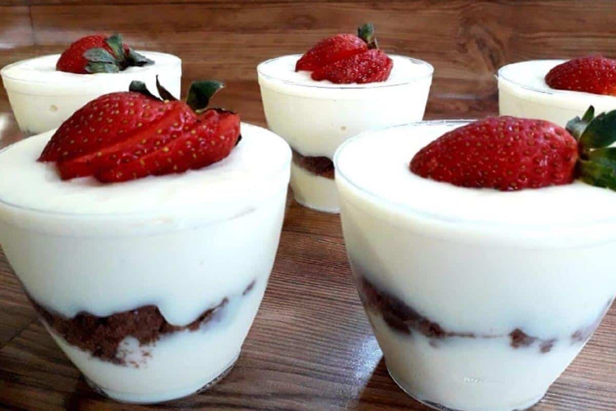 Essa sobremesa econômica e deliciosa não precisa de ovos nem levar ao forno