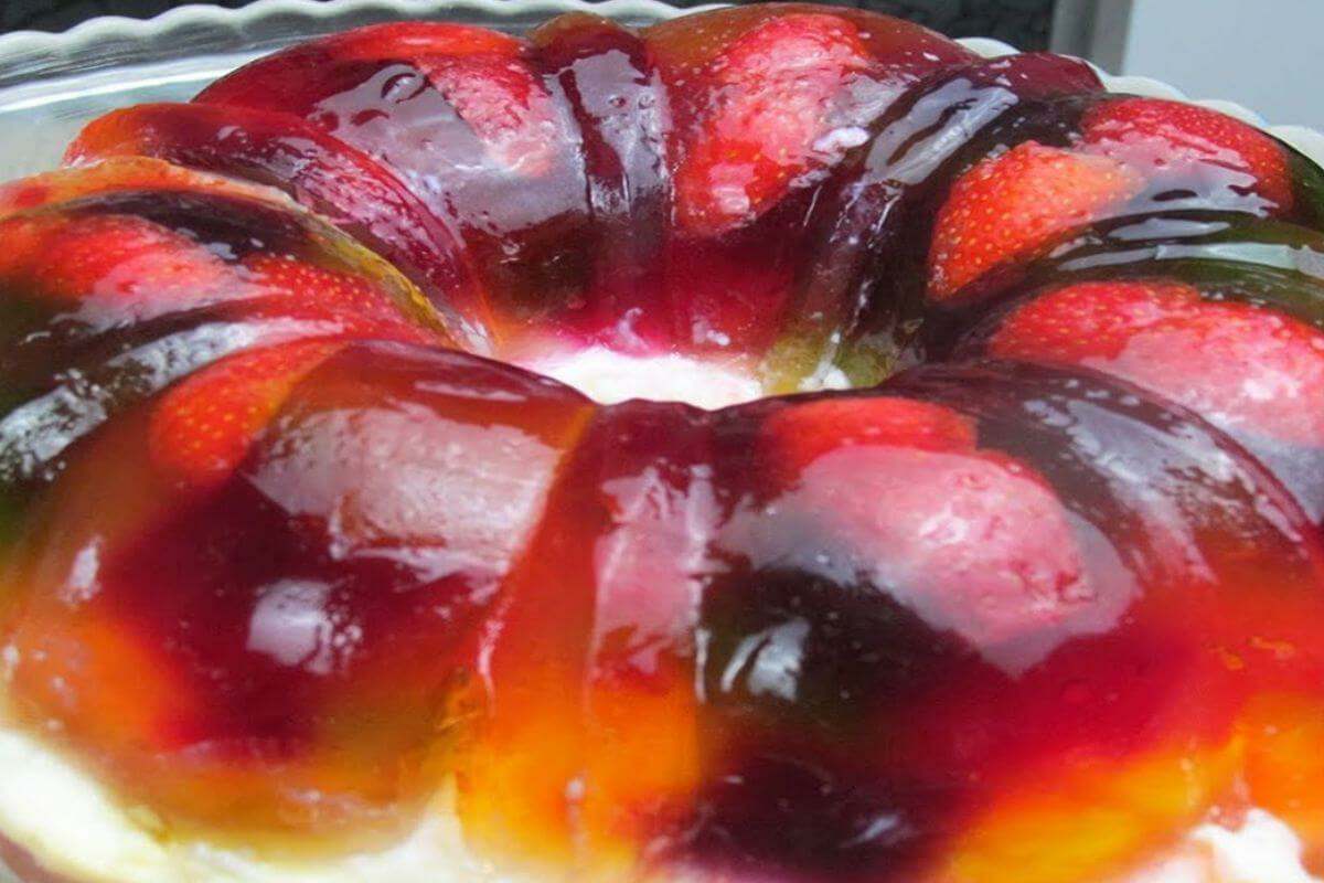 Sobremesa de gelatina surpreendente de um jeito que não dá trabalho de fazer