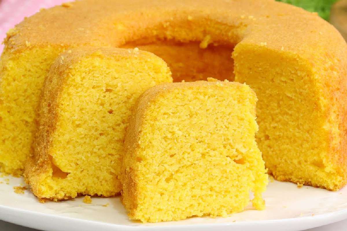 Bolo de cenoura diferente e saudável zero glúten e sem lactose