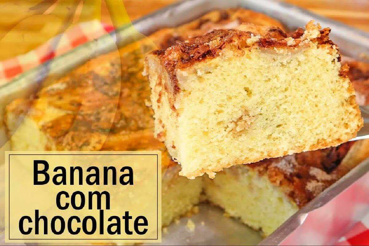 Bolo de banana com chocolate muito fofinho e saboroso que todo mundo vai amar