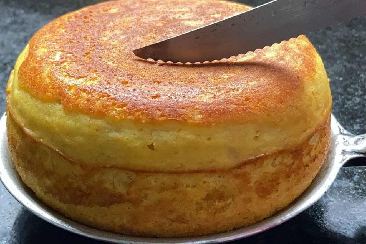 Bolo de frigideira zero lactose e sem farinha de trigo para o lanche da tarde