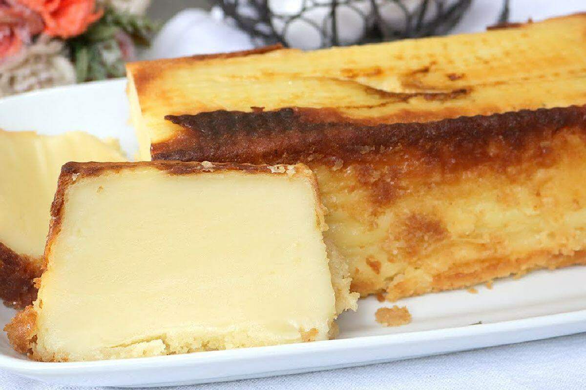 Bolo de leite tradicional que não precisa de leite condensado e parece pudim