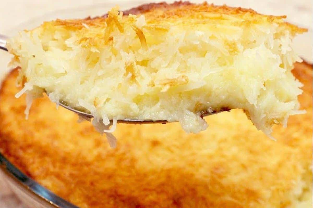 Cocada de forno bem cremosa e fácil de fazer tão boa que você vai querer toda semana