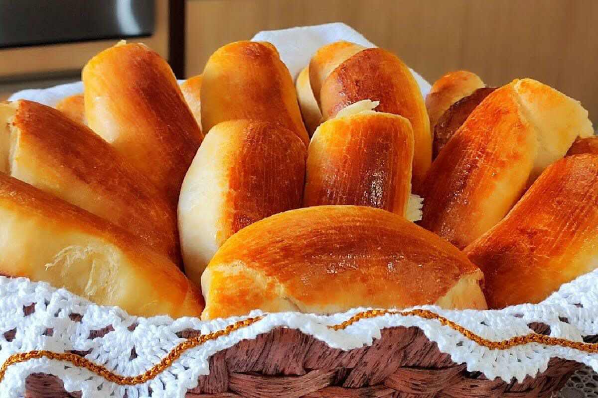 Pão de leite bem macio e fofinho igualzinho ao de padaria