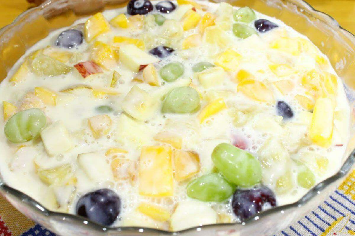 Depois de ver esse segredo nunca mais sua salada de frutas será a mesma