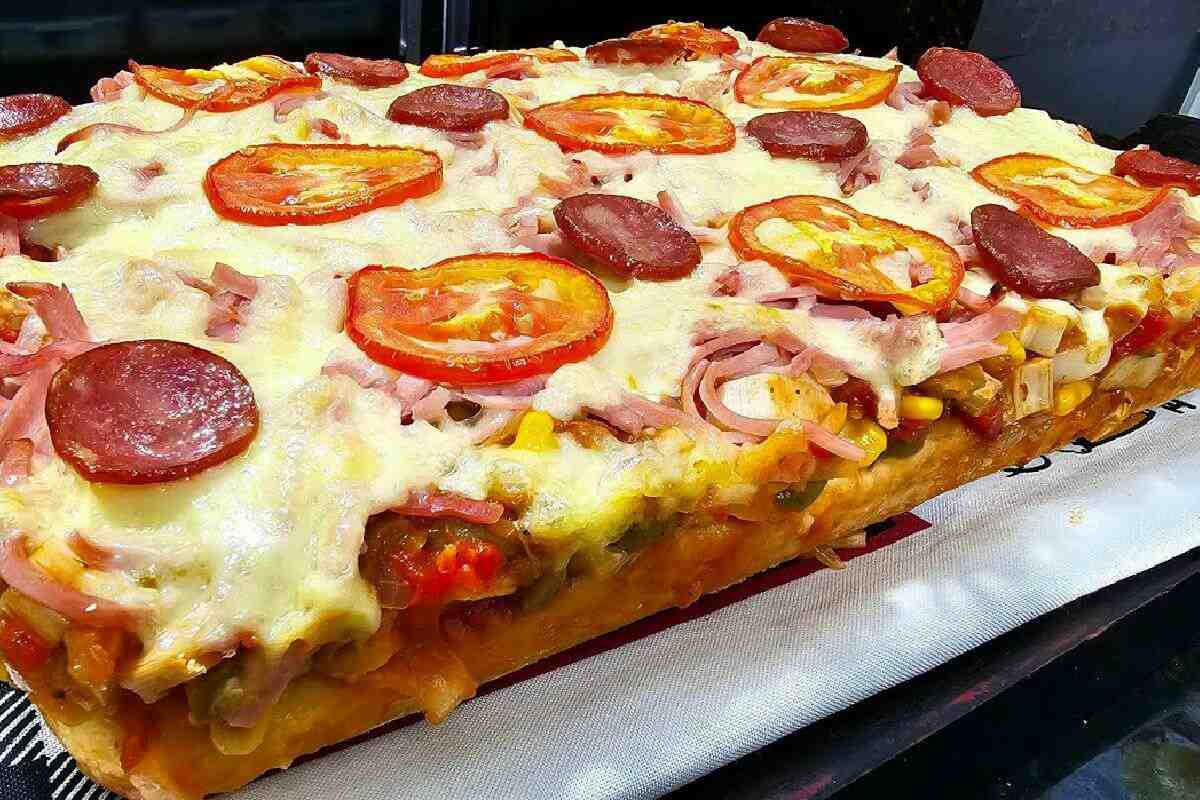 Torta especial bem recheada para não precisar comprar pizza