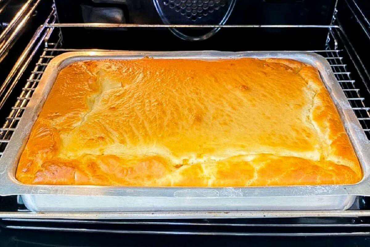 Veja como fazer uma torta de frango sem sujar panela que fica uma delícia