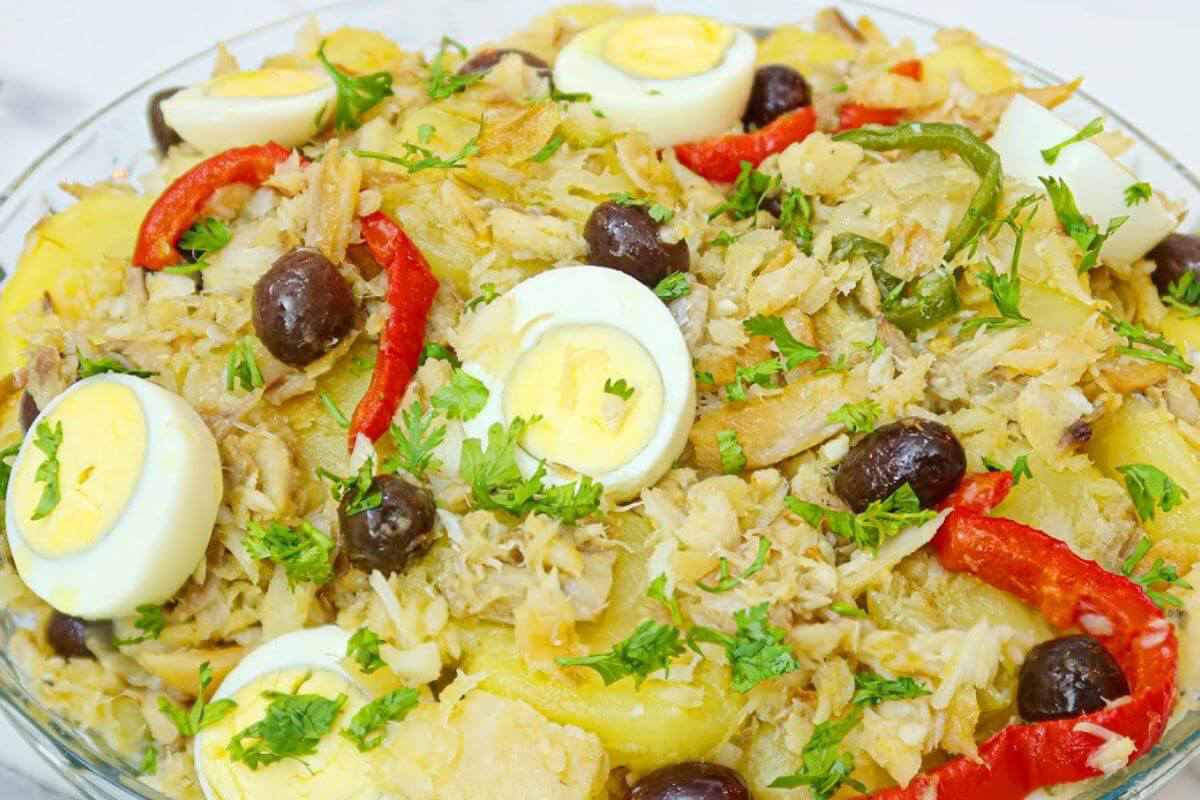Bacalhoada do jeito mais gostoso que existe para servir na sua sexta-feira santa