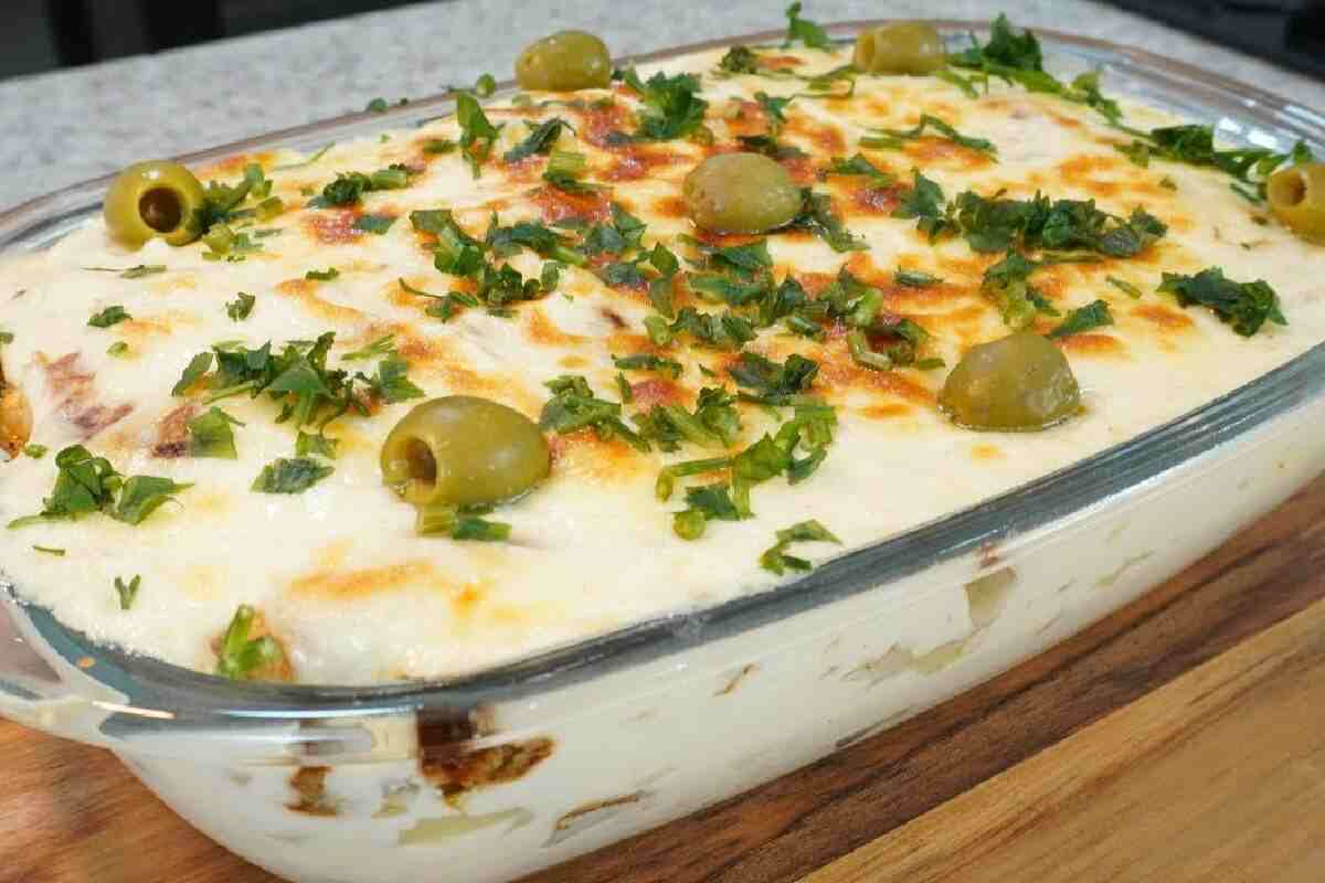 Filé de tilápia ao molho branco um prato delicioso para você servir na sexta-feira santa
