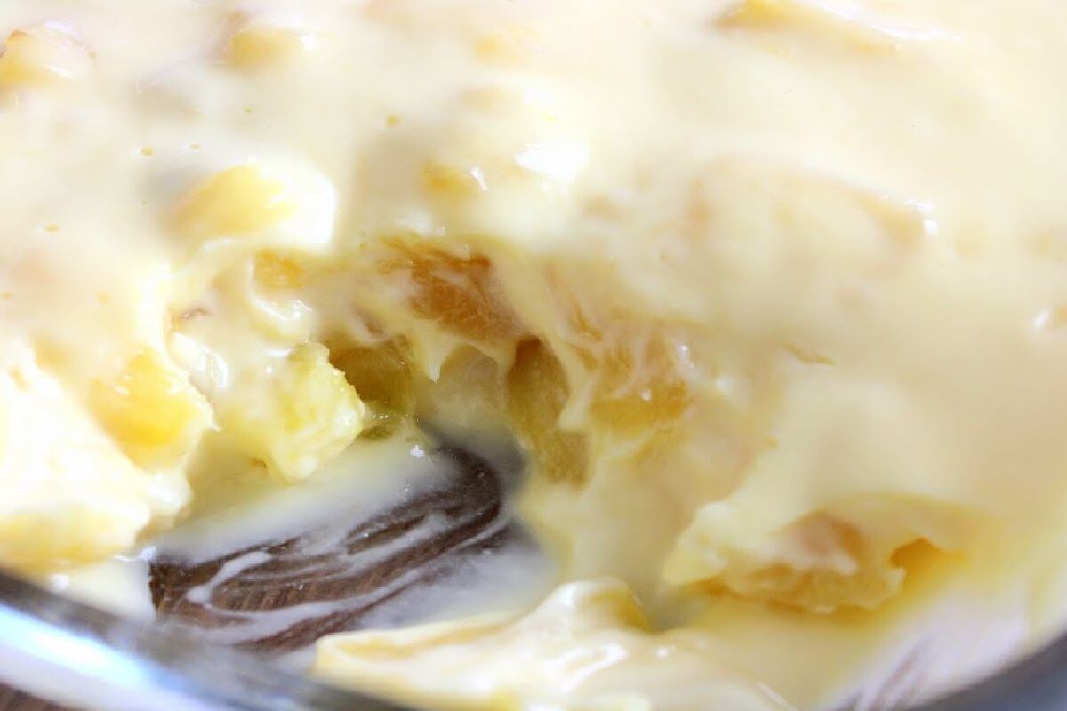 Não deixe seu final de semana passar sem esse gelado de abacaxi maravilhoso