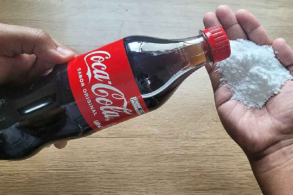 Dica para limpar alumínio manchado com uma misturinha incrível e super eficiente
