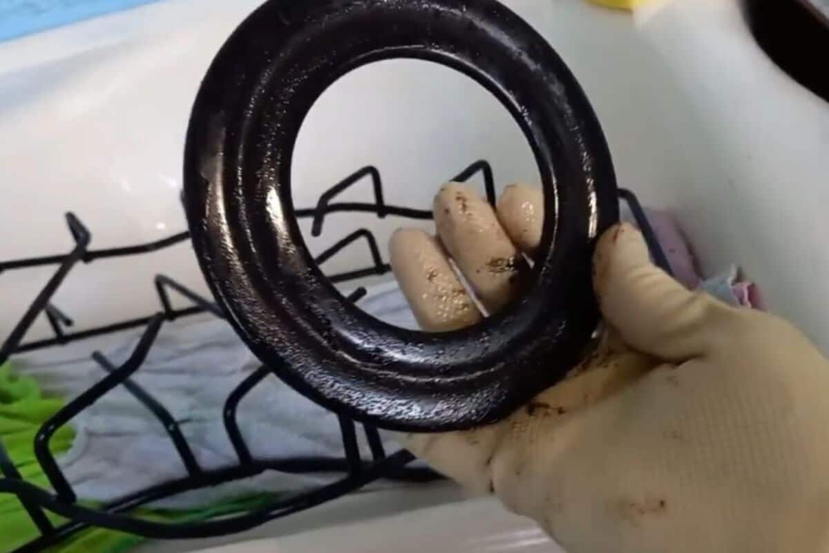 Como limpar bocas do fogão para deixar tudo preparado na sua cozinha para o almoço de páscoa