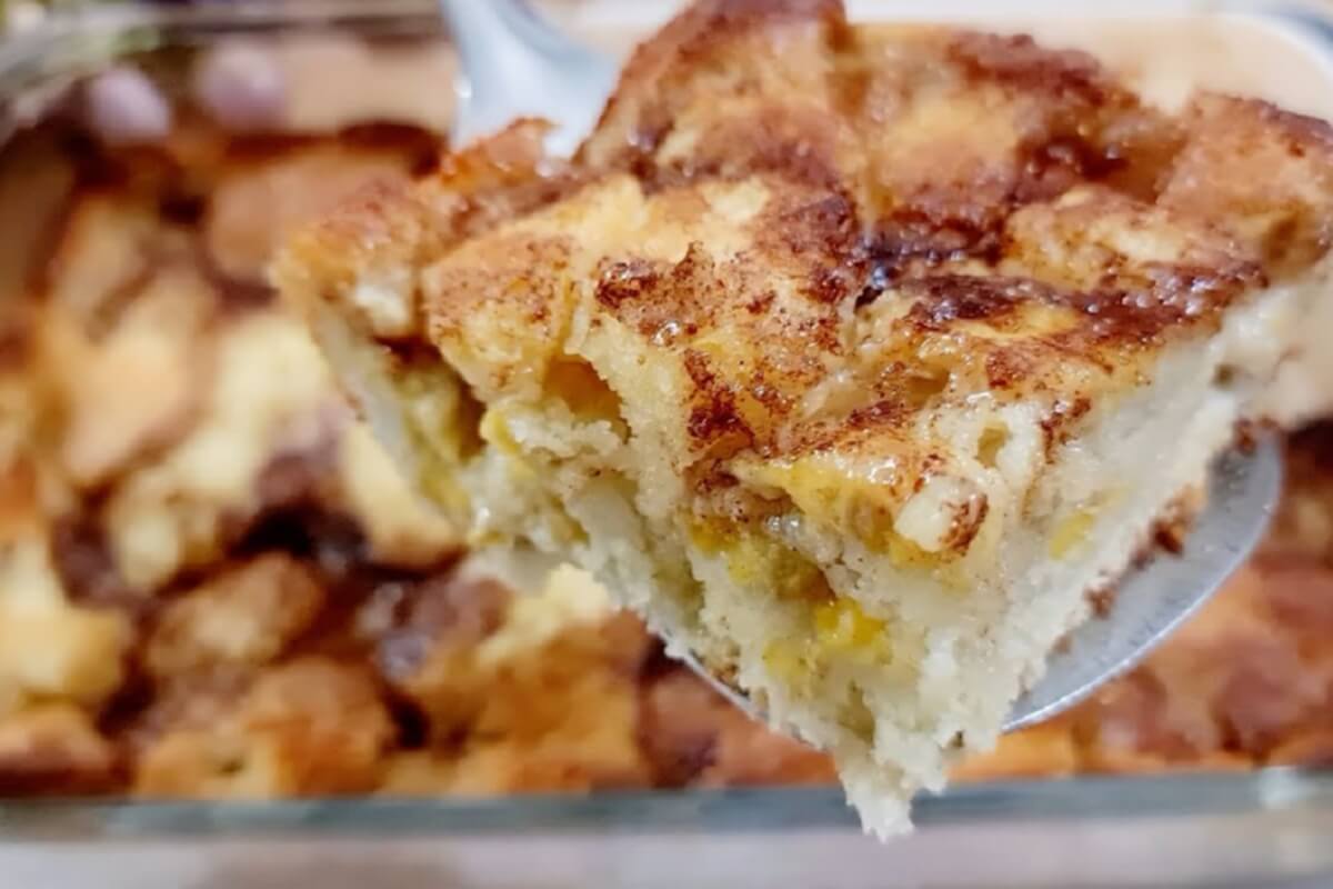 Torta de banana com um gostinho marcante e todo mundo vai te elogiar
