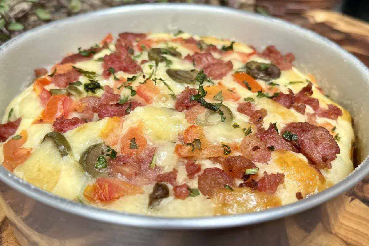 Torta recheada SEM TRIGO muito saborosa para qualquer dia da semana