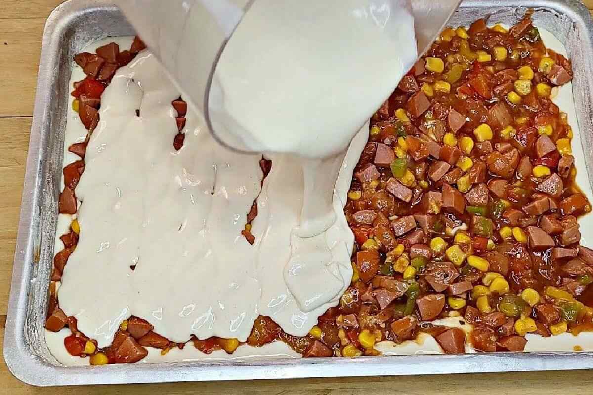 Torta de salsicha super saborosa e não dá trabalho de preparar