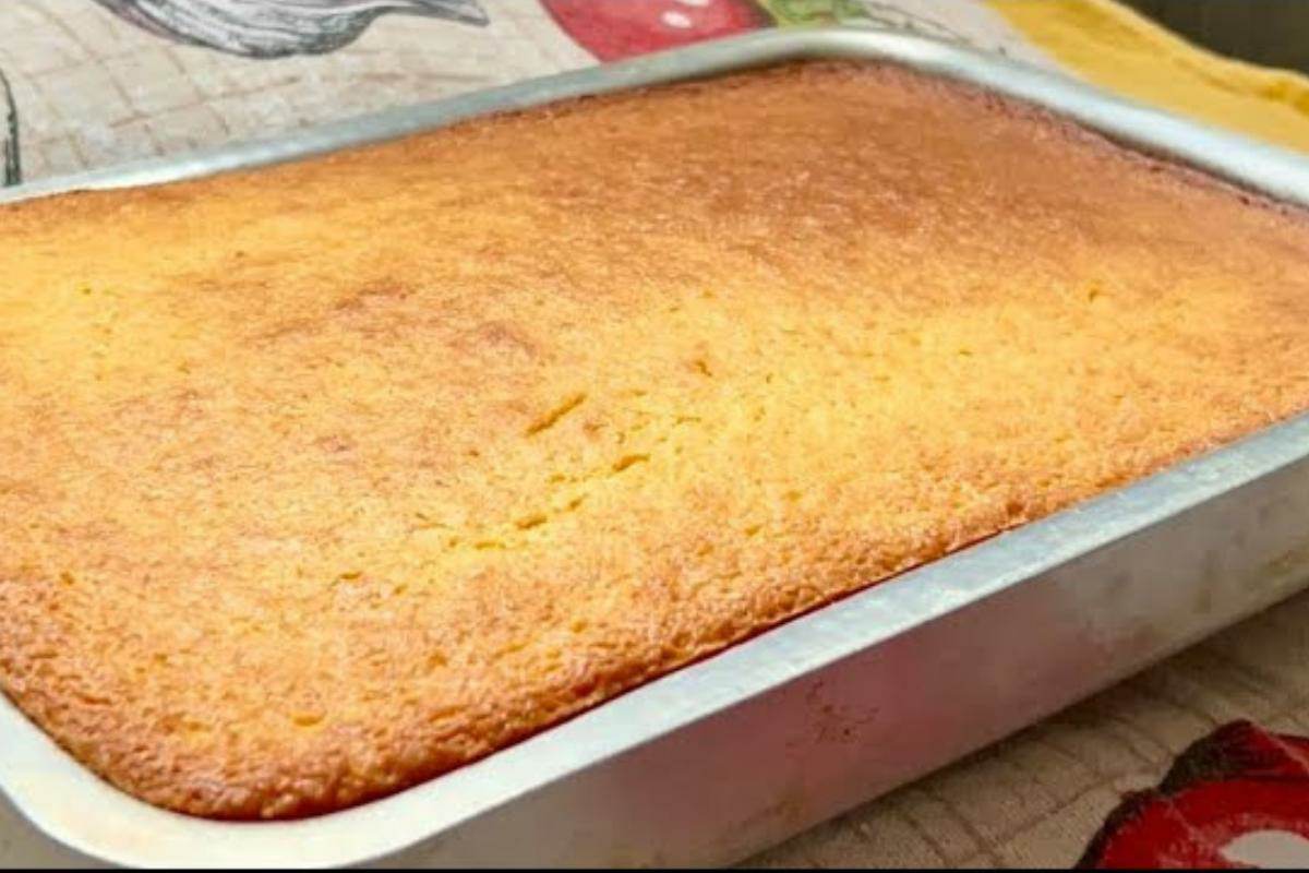 Bolo sem farinha de trigo faça na assadeira grande porque todo mundo vai querer um pedaço