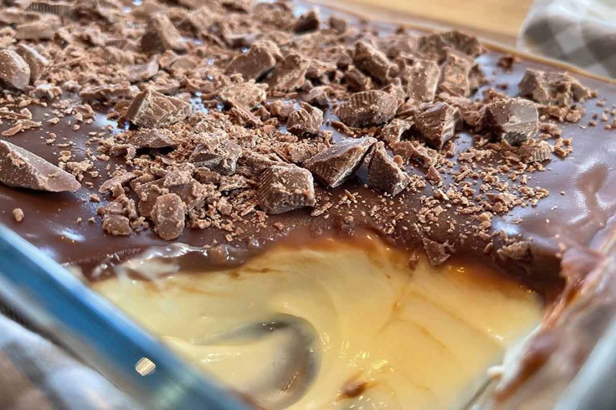 Creme gelado com chocolate delicioso para você deixar todo mundo querendo mais um pouco