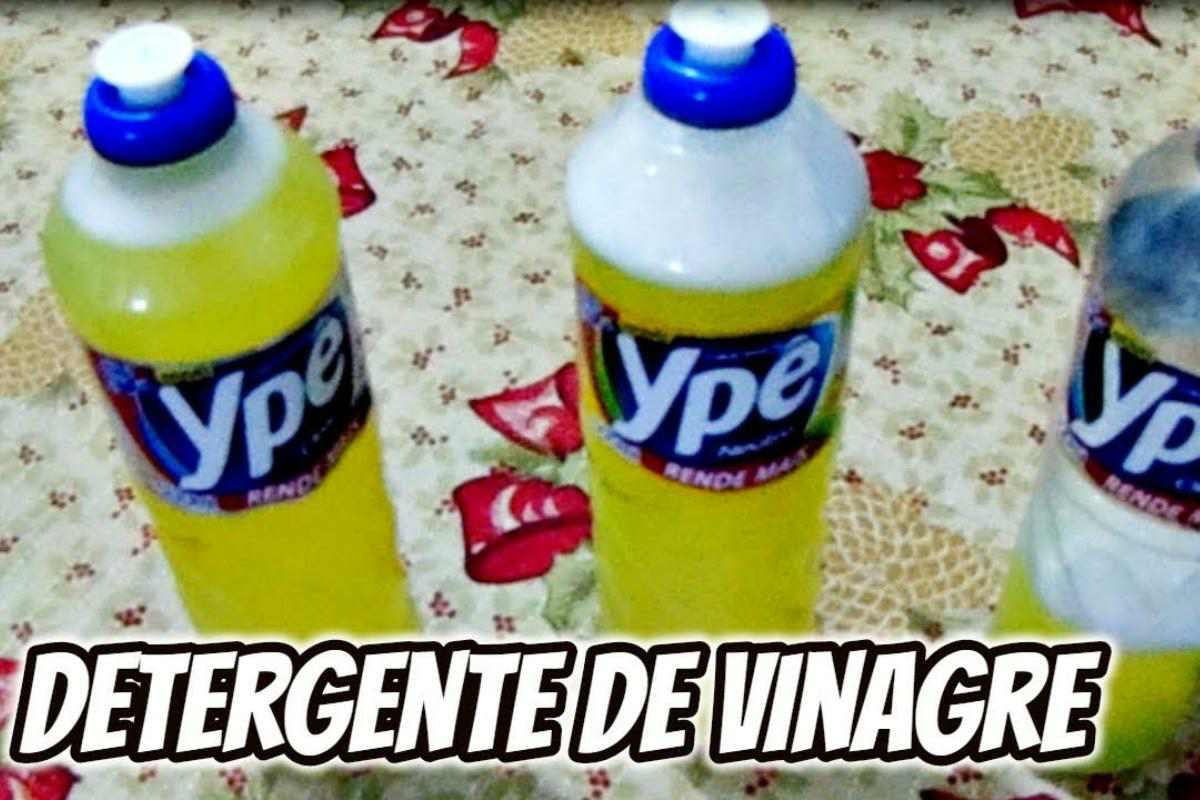 Detergente de vinagre muito bom e eficiente que espuma bastante na hora de lavar louça