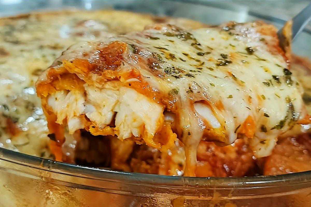 Filé de tilápia à milanesa igualzinho de restaurante que não dá para colocar defeitos