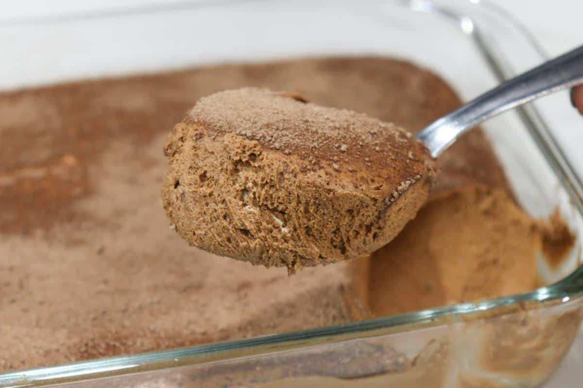 Mousse de chocolate perfeita uma ótima opção para servir depois do almoço de dia das mães