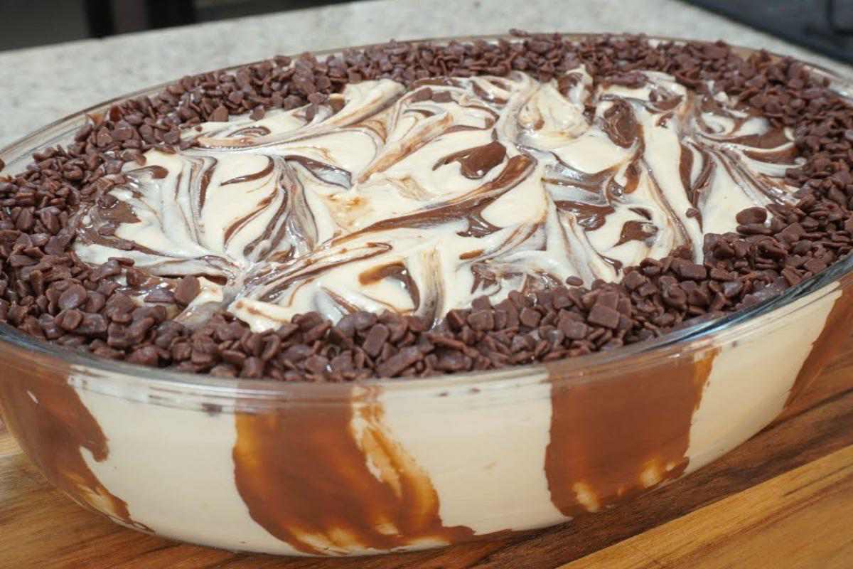 Mousse de leite ninho trufado uma sobremesa perfeita para sua mesa de dia das mães