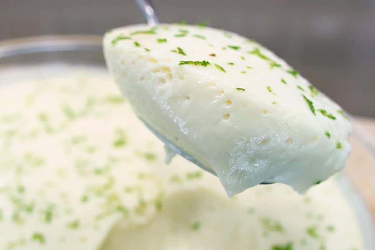 Mousse de limão muito cremoso e refrescante que não precisa de leite condensado