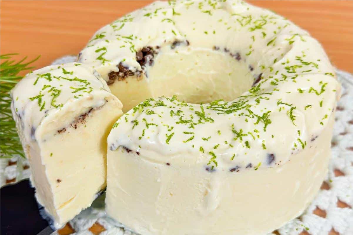 Sobremesa de limão muito cremosa e refrescante impossível comer uma colherada só