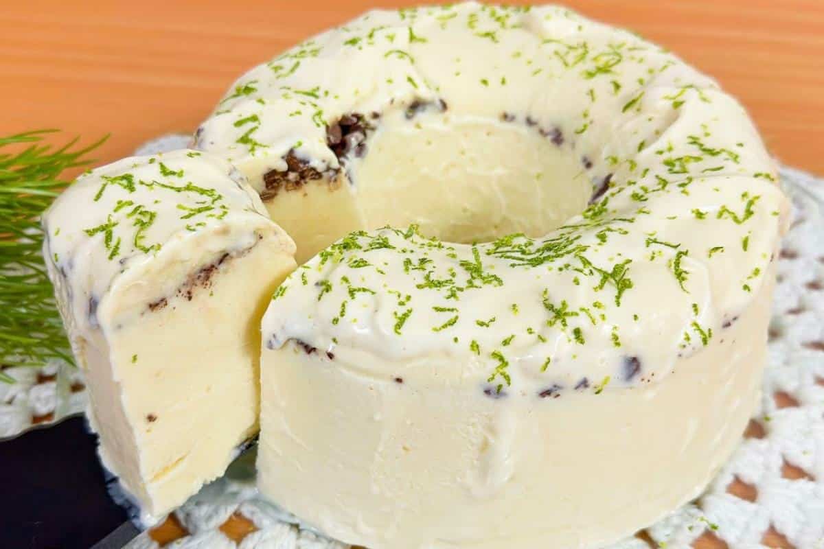 Sobremesa de limão muito cremosa com um sabor incrível e marcante