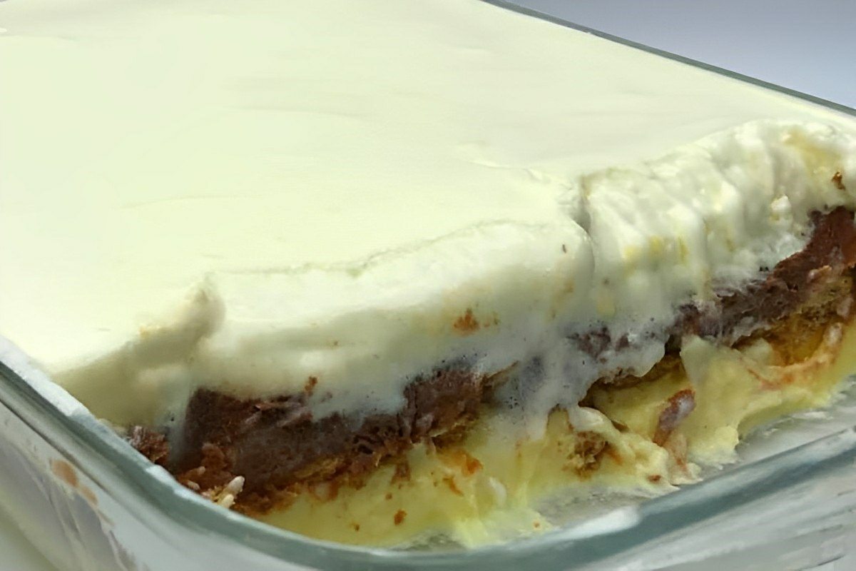 Sobremesa marido gelado muito cremosa que desmancha na boca ótima para seu fim de semana