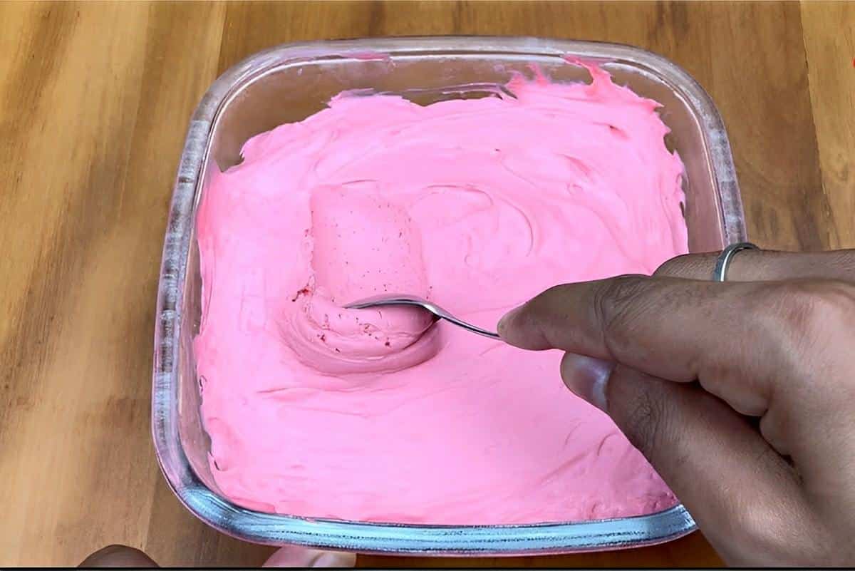 Sobremesa sem leite condensado muito cremosa e muito fácil até criança consegue fazer