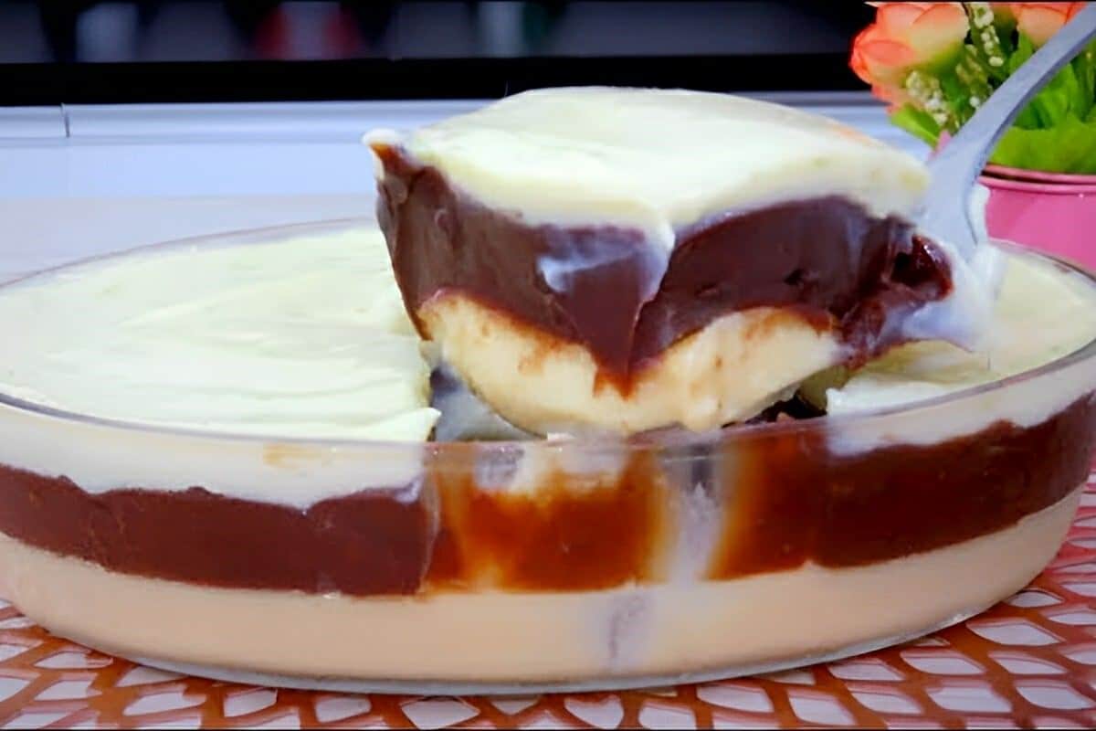 Sobremesa na travessa de dois sabores que todo mundo pede a receita para aprender