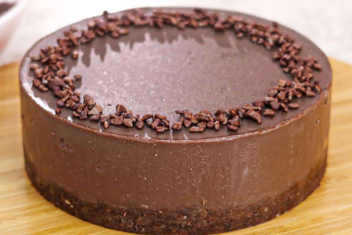 Quando você fizer esse bolo de chocolate não vai mais querer fazer de outro jeito
