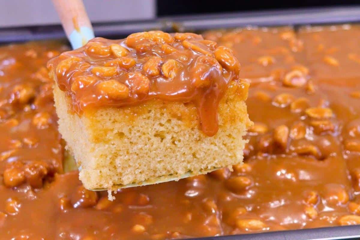 Bolo pé de moça delicioso para fazer sucesso na sua festa junina