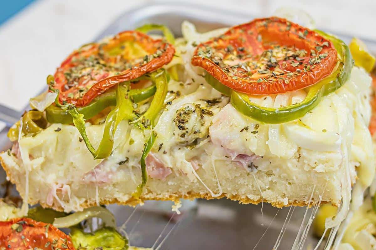 Como fazer torta à portuguesa molhadinha e cremosa cheia de sabor