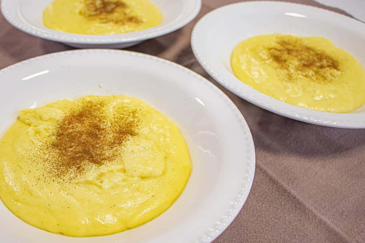 Como fazer angú doce da vovó bem cremoso e que não empelota