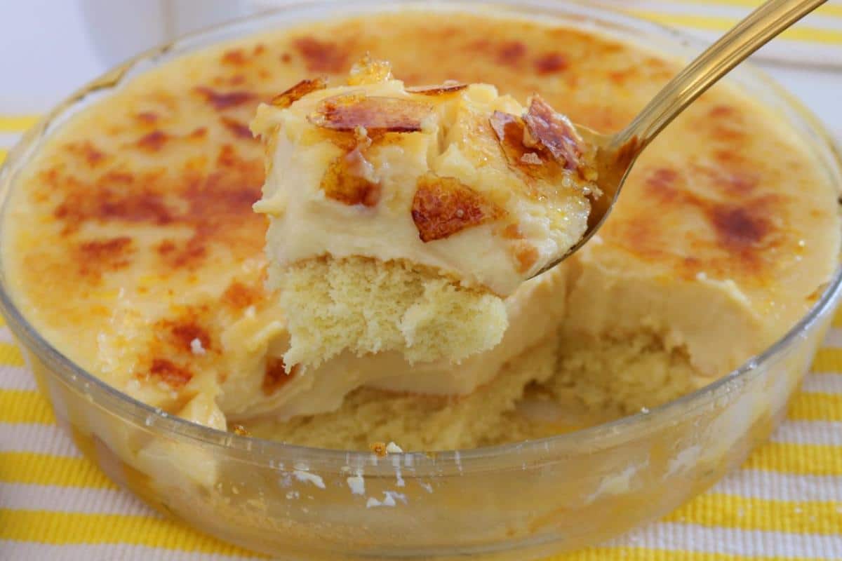 Sua hora de arrasar na cozinha com esse bolo brûlée incrível e delicioso