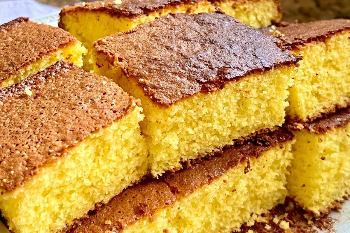 Receita de bolo grande sem trigo para servir quando as visitas chegarem