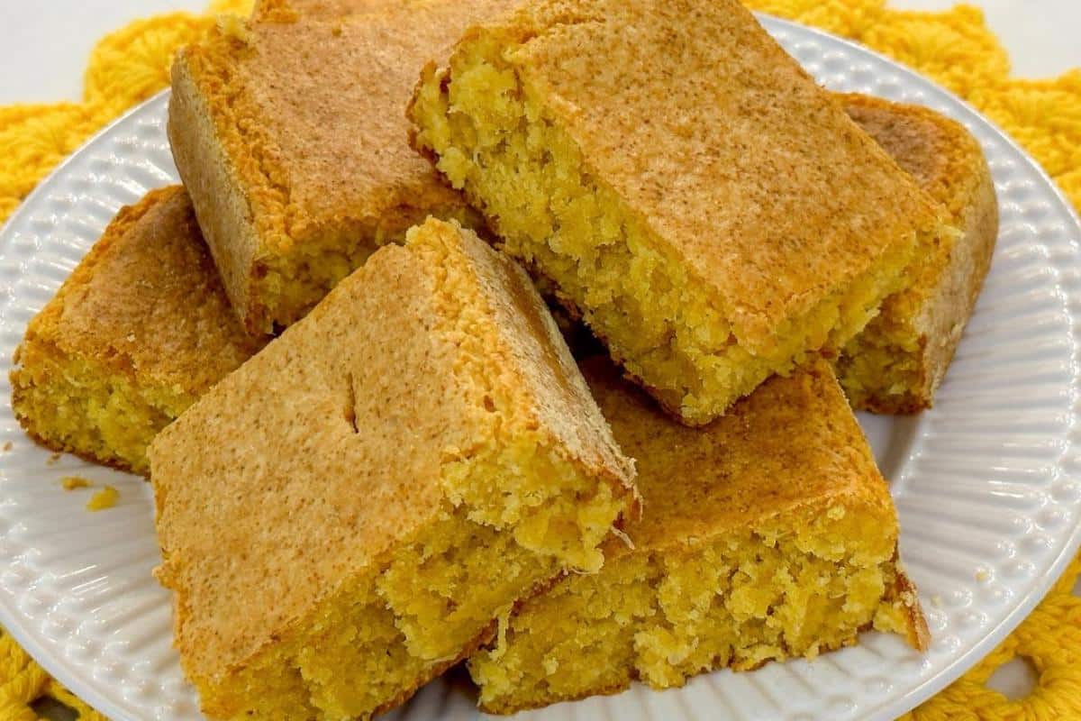 Bolo milagre de milho que não ovos nem farinha de trigo e também não precisa colocar óleo