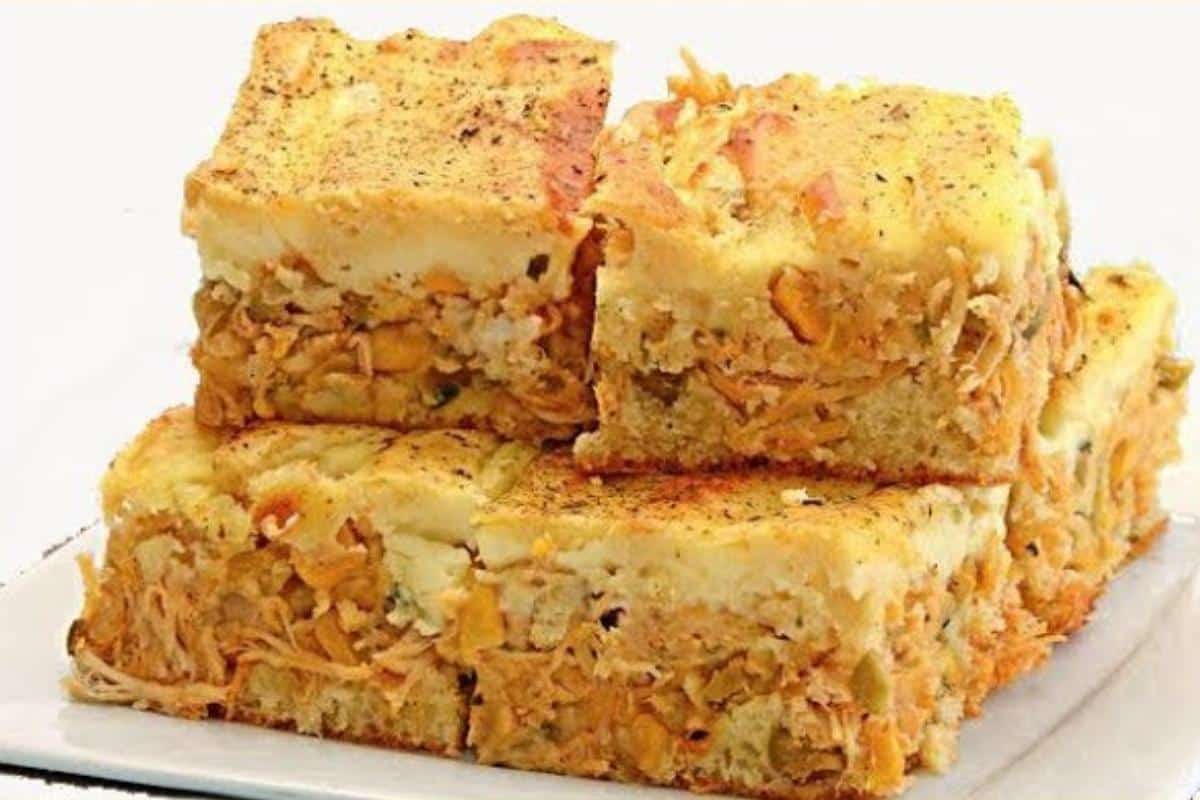 Torta de frango super recheada e uma massa que não tem igual