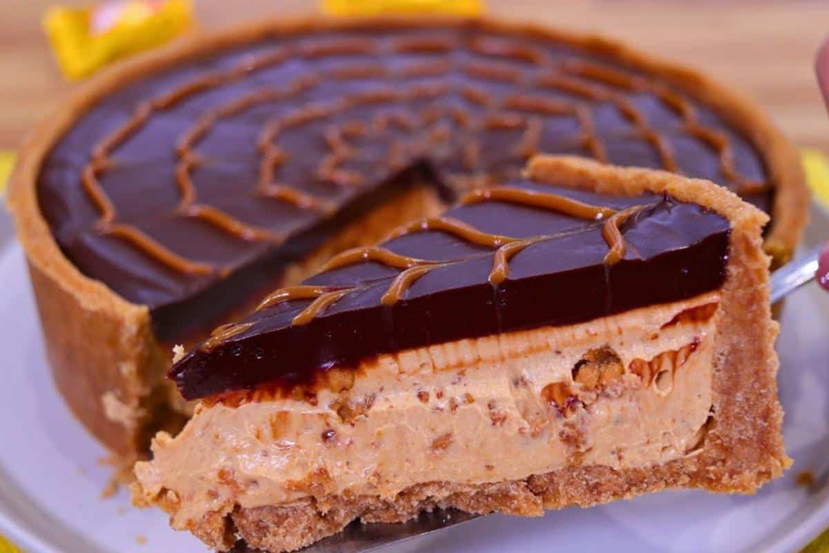 Torta de paçoca com um sabor incrível e marcante para você fazer no final de semana