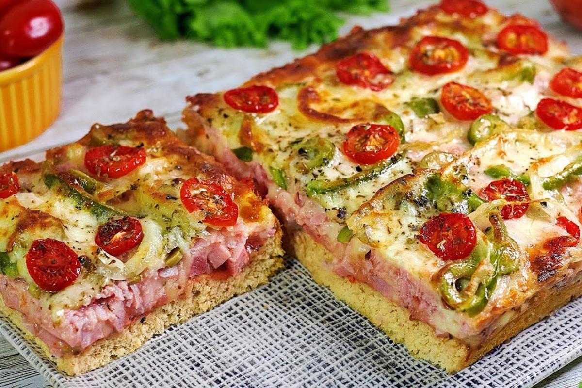 Você não vai encontrar outra torta de presunto mais molhadinha e saborosa como essa